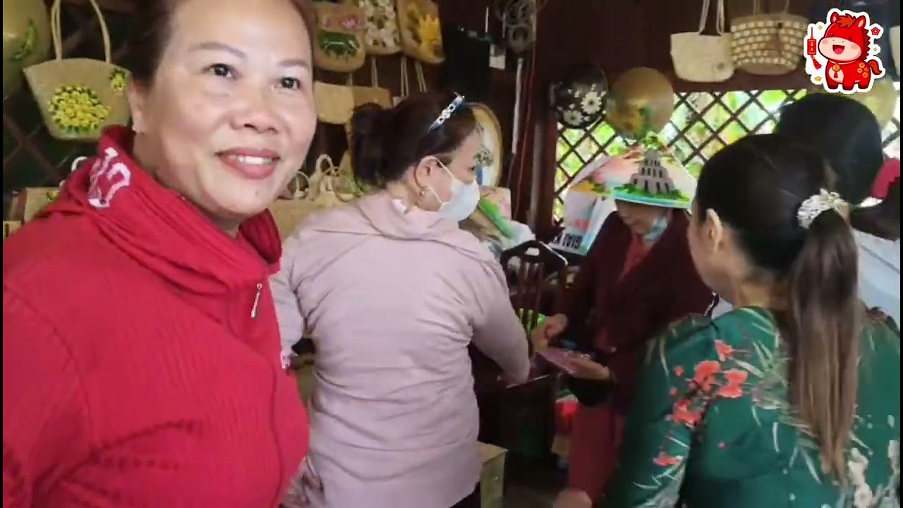 Chợ quê ngày giáp tết. 2026.