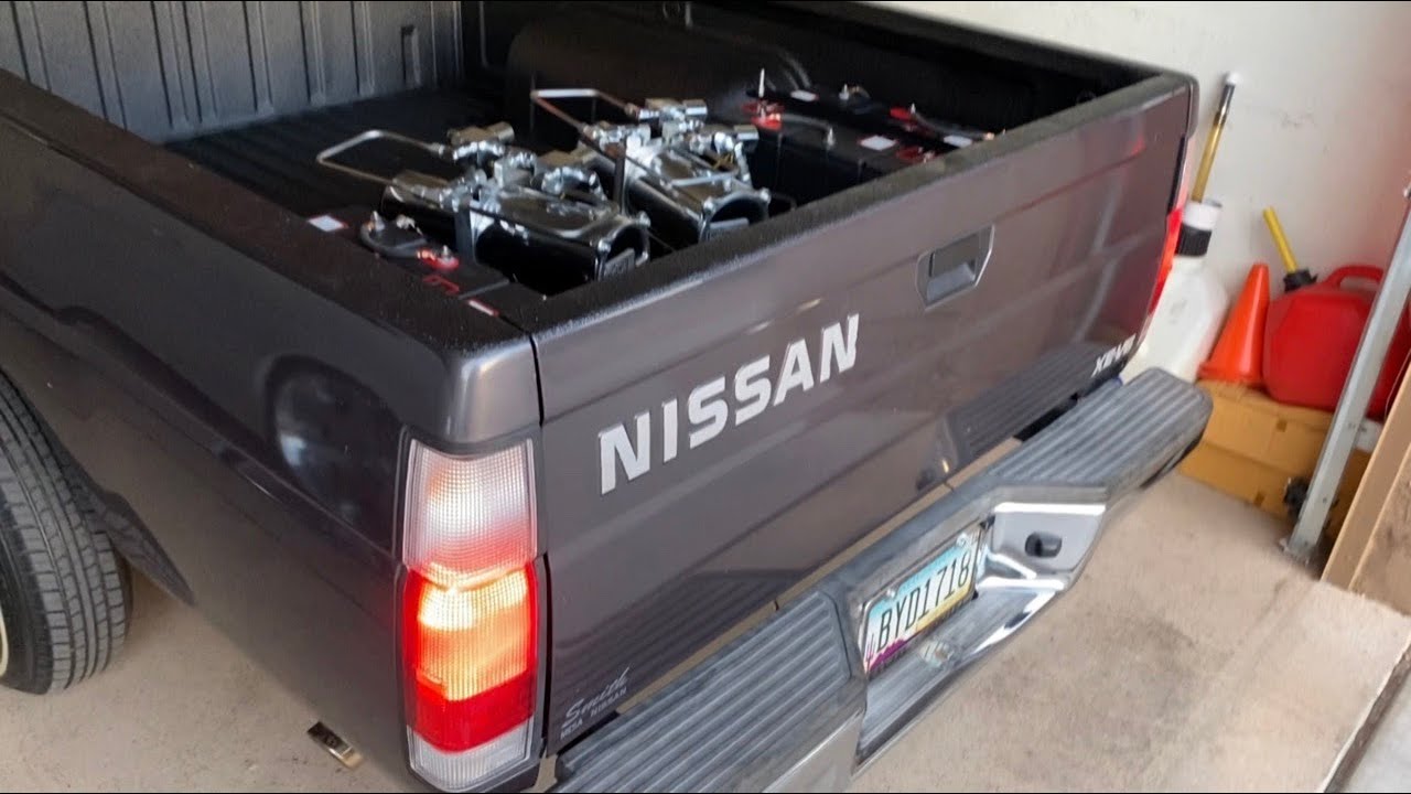Стоп-сигналы NISSAN HARDBODY продолжают гореть (как исправить)