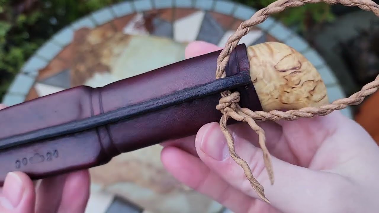 Half Blossom 125mm 1930s profile puukko with new sheath - quick overview