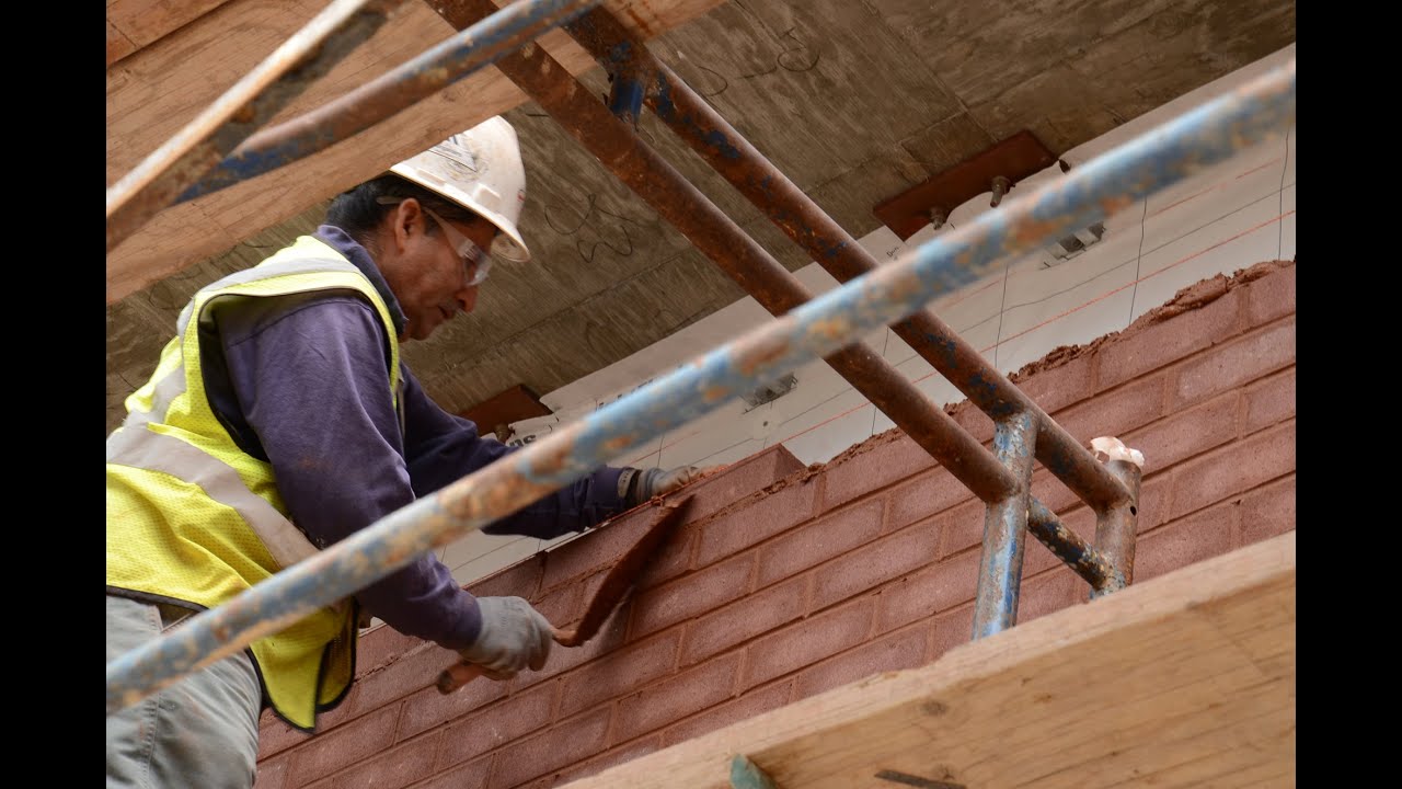 Deadly dust: A bricklayer's job nearly kills him