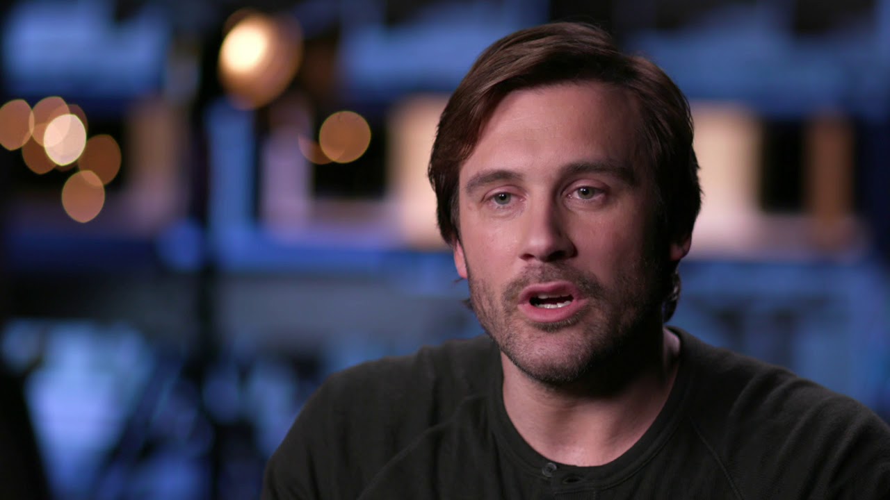 Taken Season 2 - Itw Clive Standen (official video)