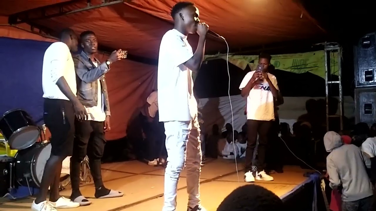 slender ug performing live in his home town thanks for the love