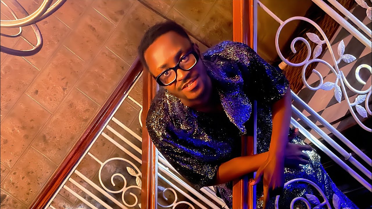 HARRY CRAZE - KUJITAKIA (OFFICIAL MUSIC VIDEO)