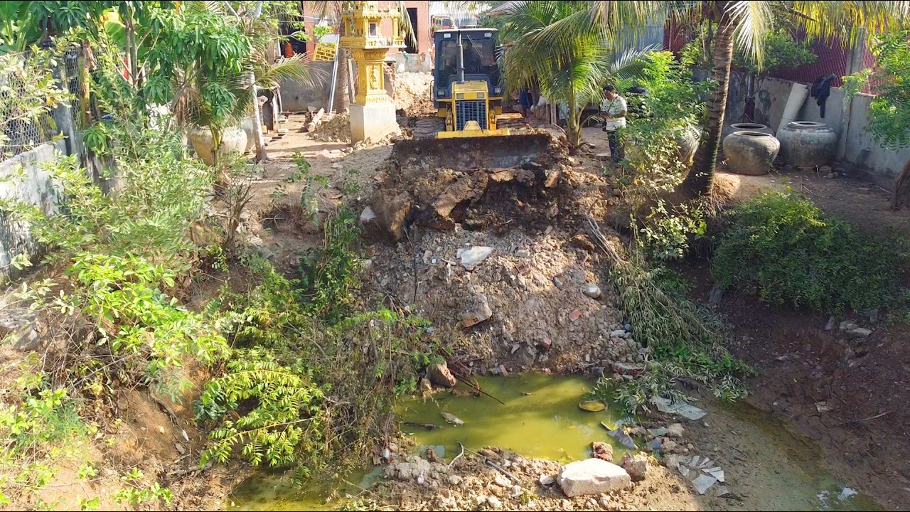 First Start Opening Amazing Project!! Landfill Delete Deep Fish Pond By Bulldozer D31p & 5ton Truck.