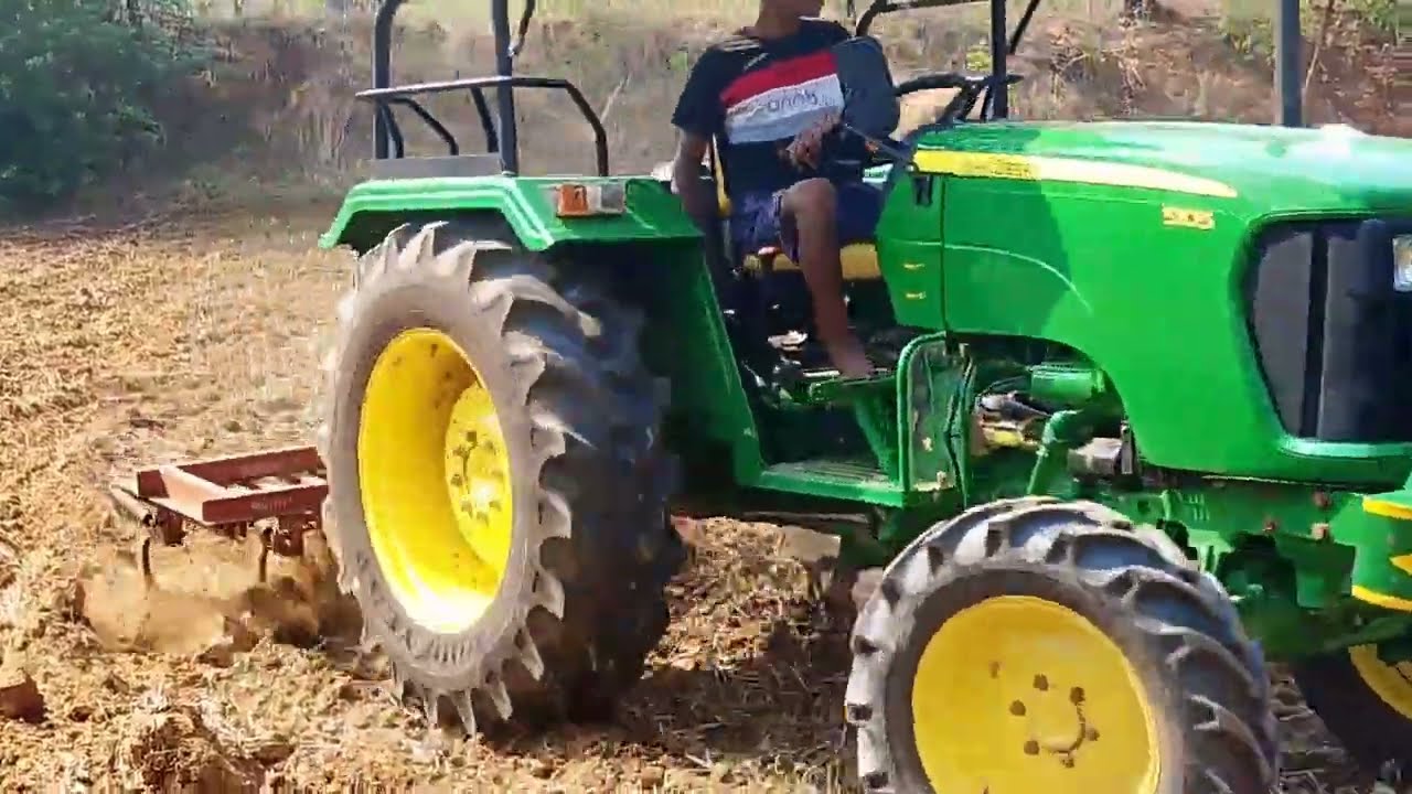 John Deere 5105 4wd// John Deere 5105 new model