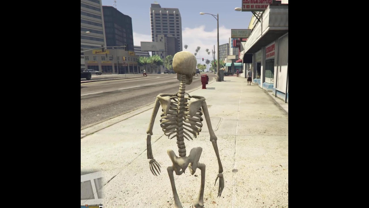 GTA 5 LIVE: SKELETON CHALLENGE! (Playing with No Health)