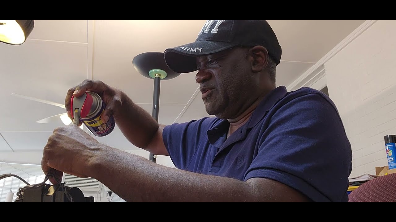 Cleaning, Lubing and Oiling A Vintage Fast Lower Motor ~ October 24, 2022