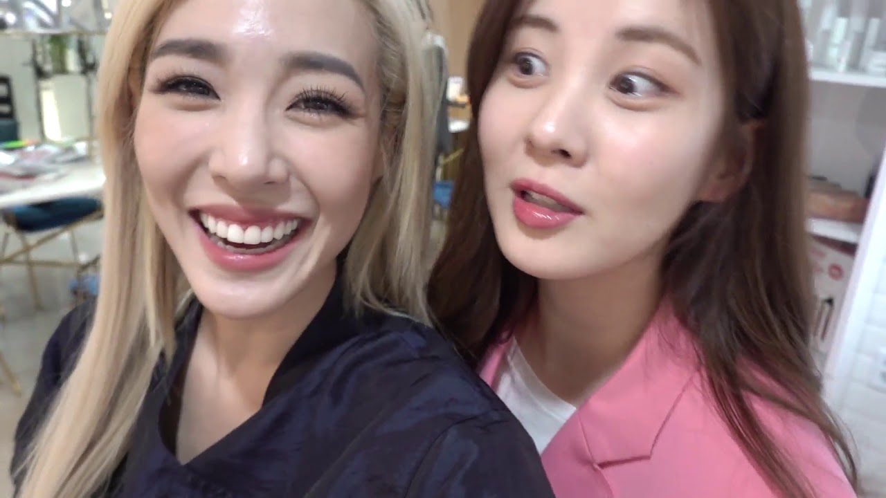 Acoustic Seoul Vlog | Tiffany Young