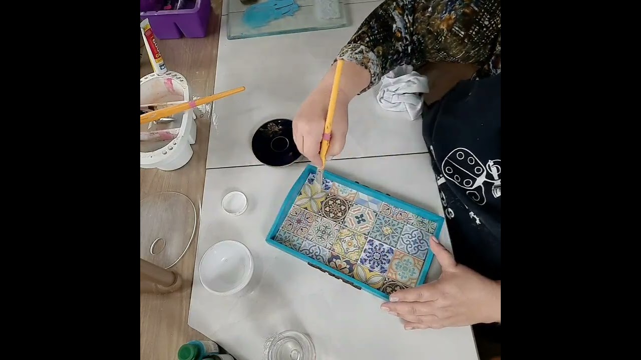 Bandeja com papel de scrap - vídeo rápido - MDF