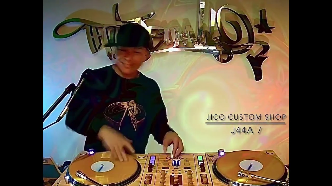 DJ QBERT - “Electro Bots Attack”