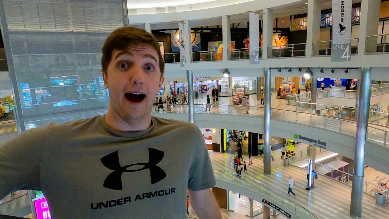 Going to The BIGGEST Mall in America!