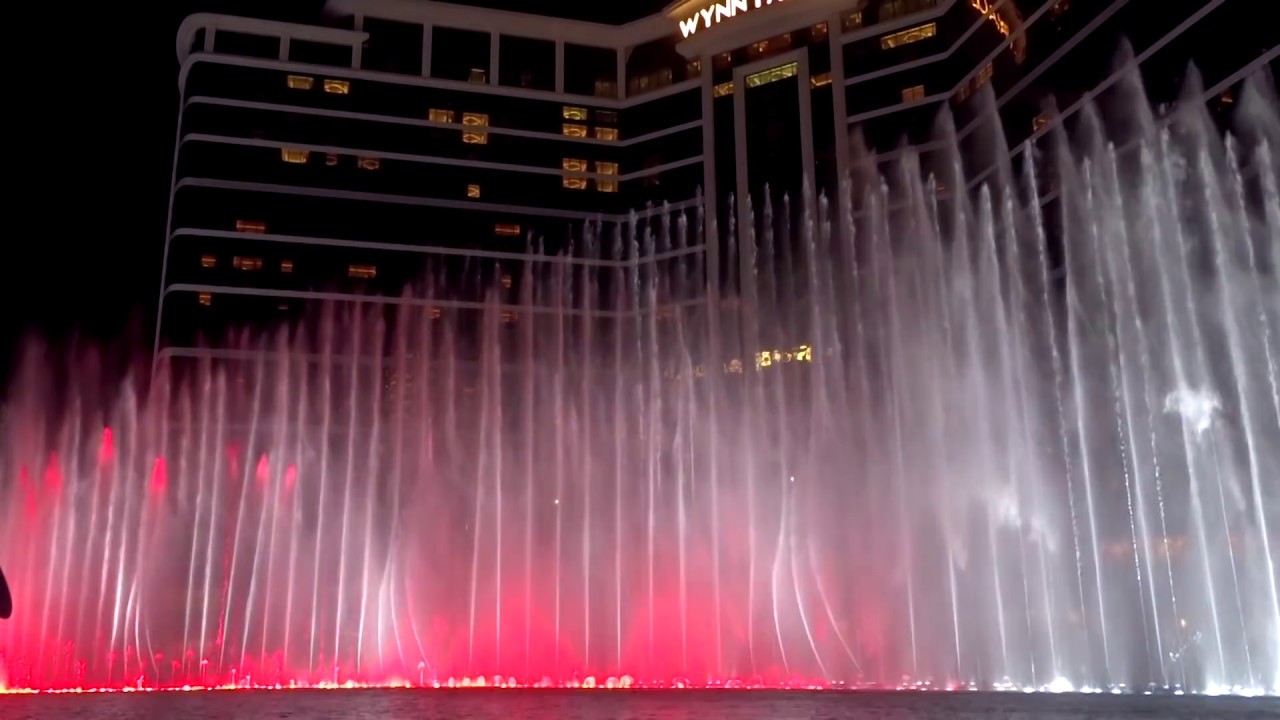 Wynn Palace Fountain - My heart will go on