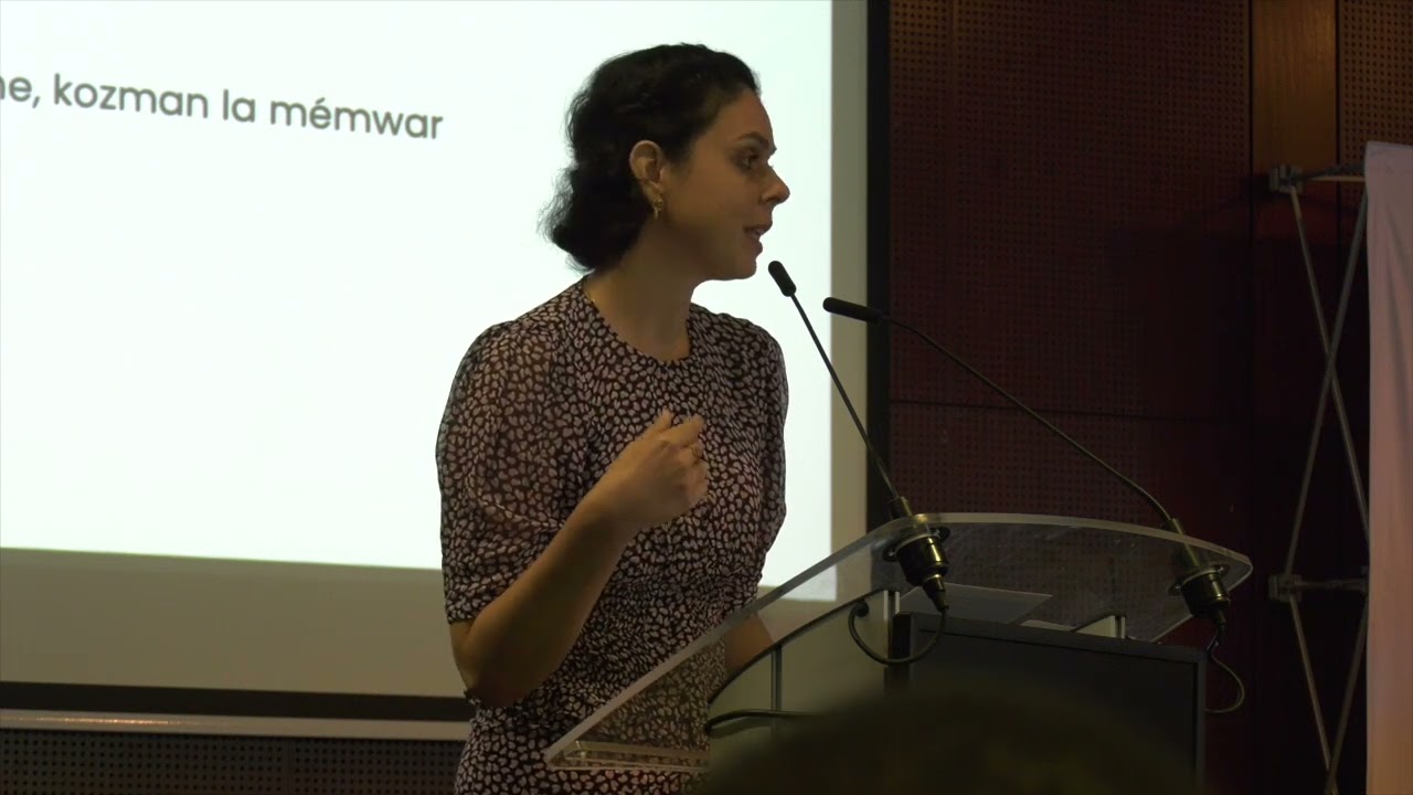 Dr Elisa HUET - Docteure en littérature comparée