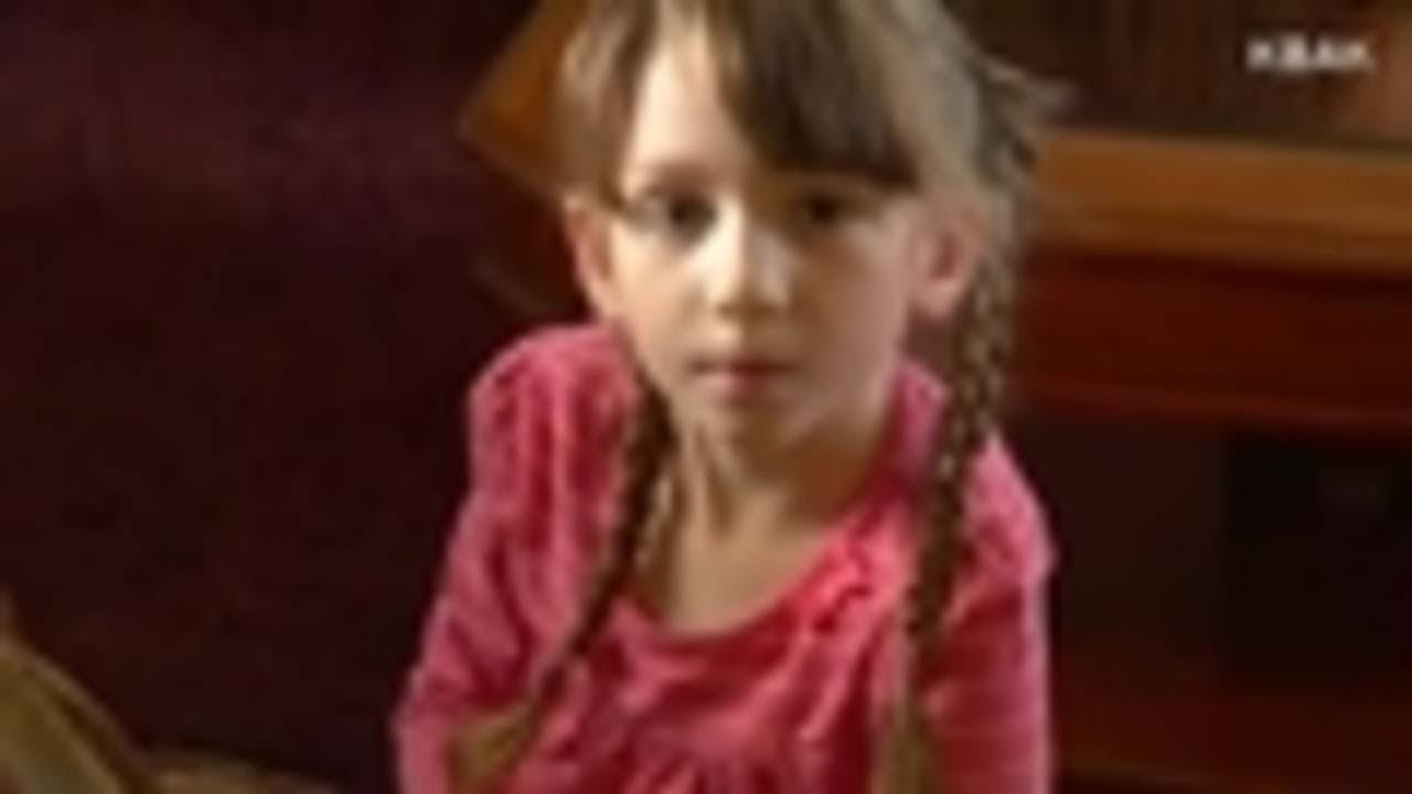 Mom wants autistic daughter to wear GPS tracker
