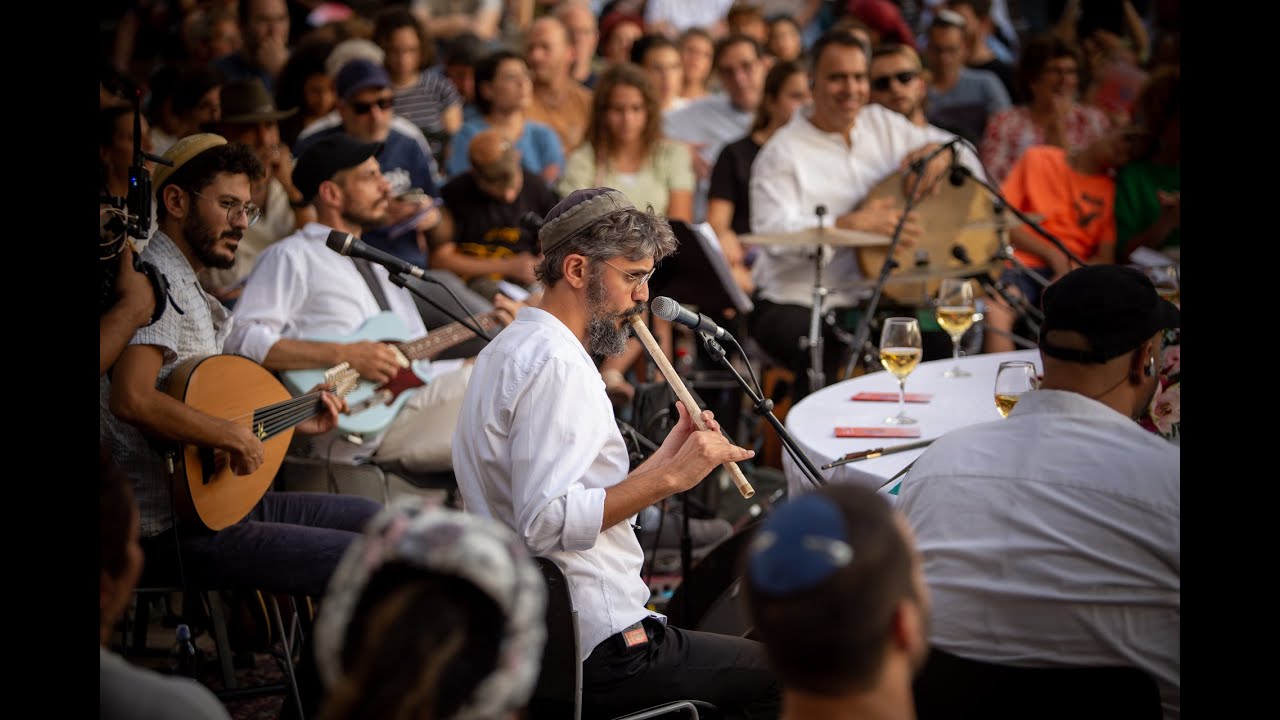 אבוא בגבורות – מתוך אירוע קבלת שבת בבית אבי חי (23/09/22) - שי צברי ואנסמבל יגל הרוש