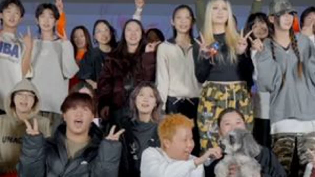 SDT Dance年末惊喜狂欢派对🥳 举杯定格欢笑 游戏引爆尖叫 派对尽兴收官 新岁元气满格#SDT_Dance #北京街舞 #狂欢派对 #活动现场 #快剪