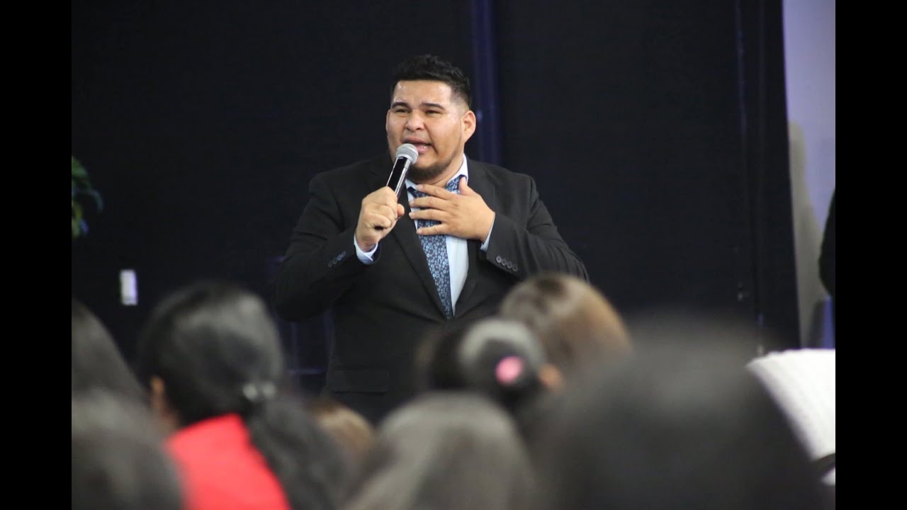 Testimonio Rescatado de las Garras de la Muerte - Pastor Juan Salvador