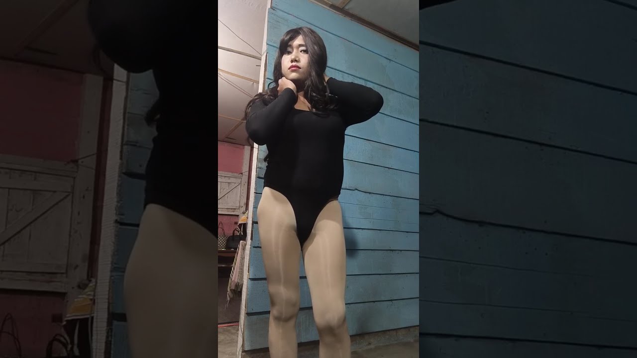 Crossdresser in bodysuit 