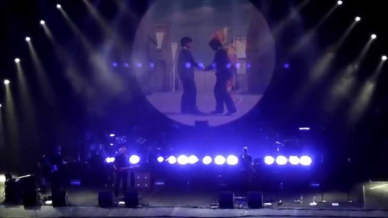 Brit Floyd - Have A Cigar live Beograd 2015 HQ