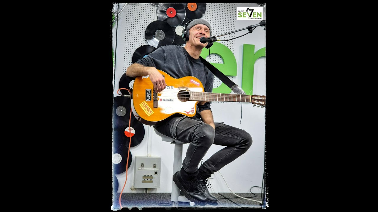 Oigăn @ Pâine și Kirk la Radio SEVEN.