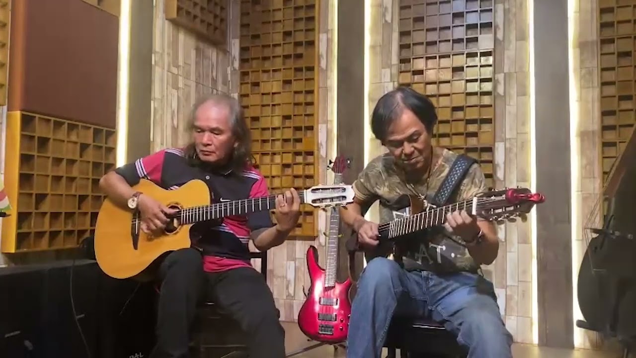 Triệu Đóa Hoa Hồng & Say Tình ( d'Italiano) - guitar Trung Nghĩa & Đình Phước