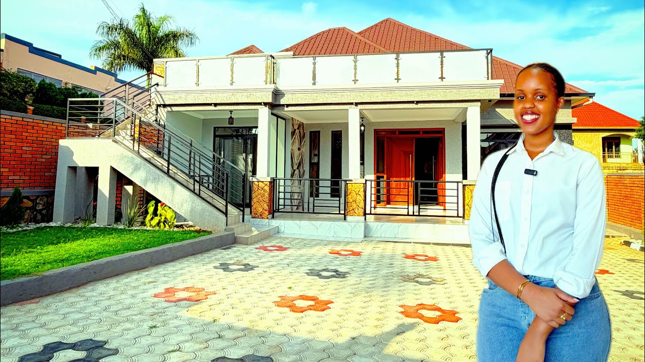 Kigali Rwanda Mbega Inzu Nziza Igurishwa Ninini Yubatse mukibanza Cyubuso burenga 500sqm 