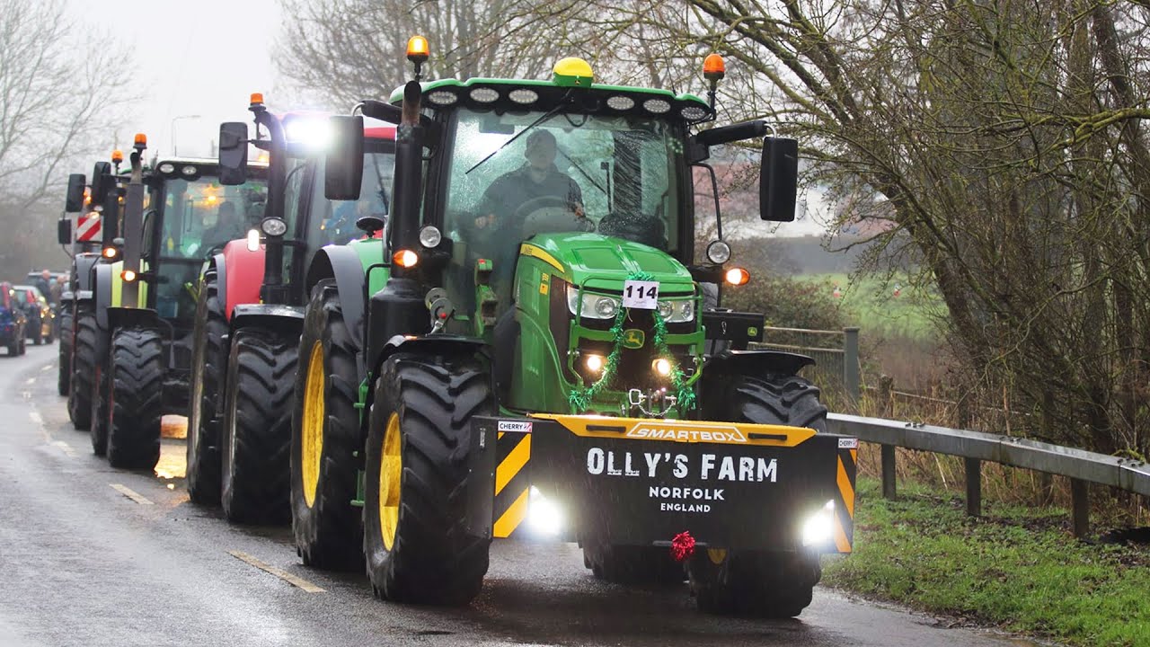 МОЙ ПЕРВЫЙ ТРАКТОРНЫЙ ВЫЕЗД С JOHN DEERE 6155R! | Ферма Олли