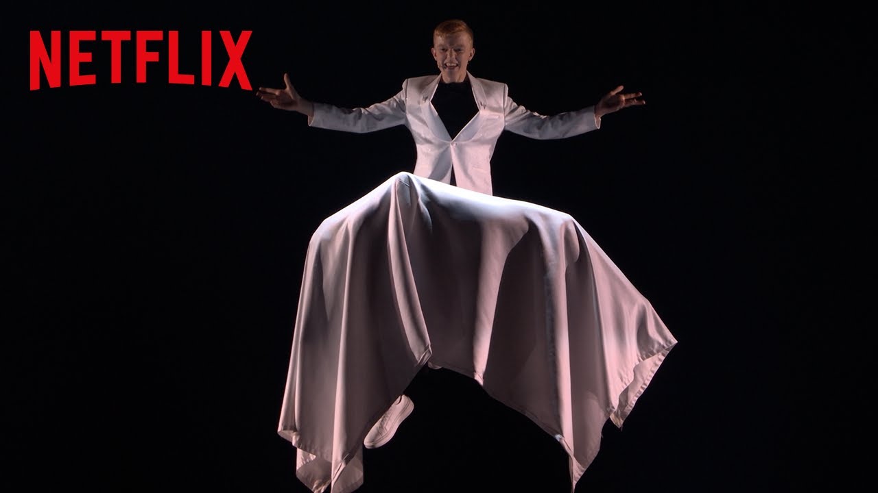 Harry Merlin Piper performs a magic trick on STAR SEARCH | Netflix