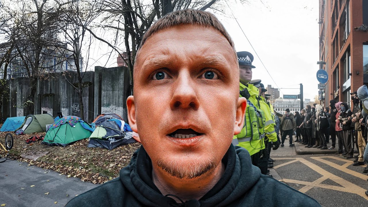 Обзор блюда на вынос в Пикадилли-Гарденс в Манчестере