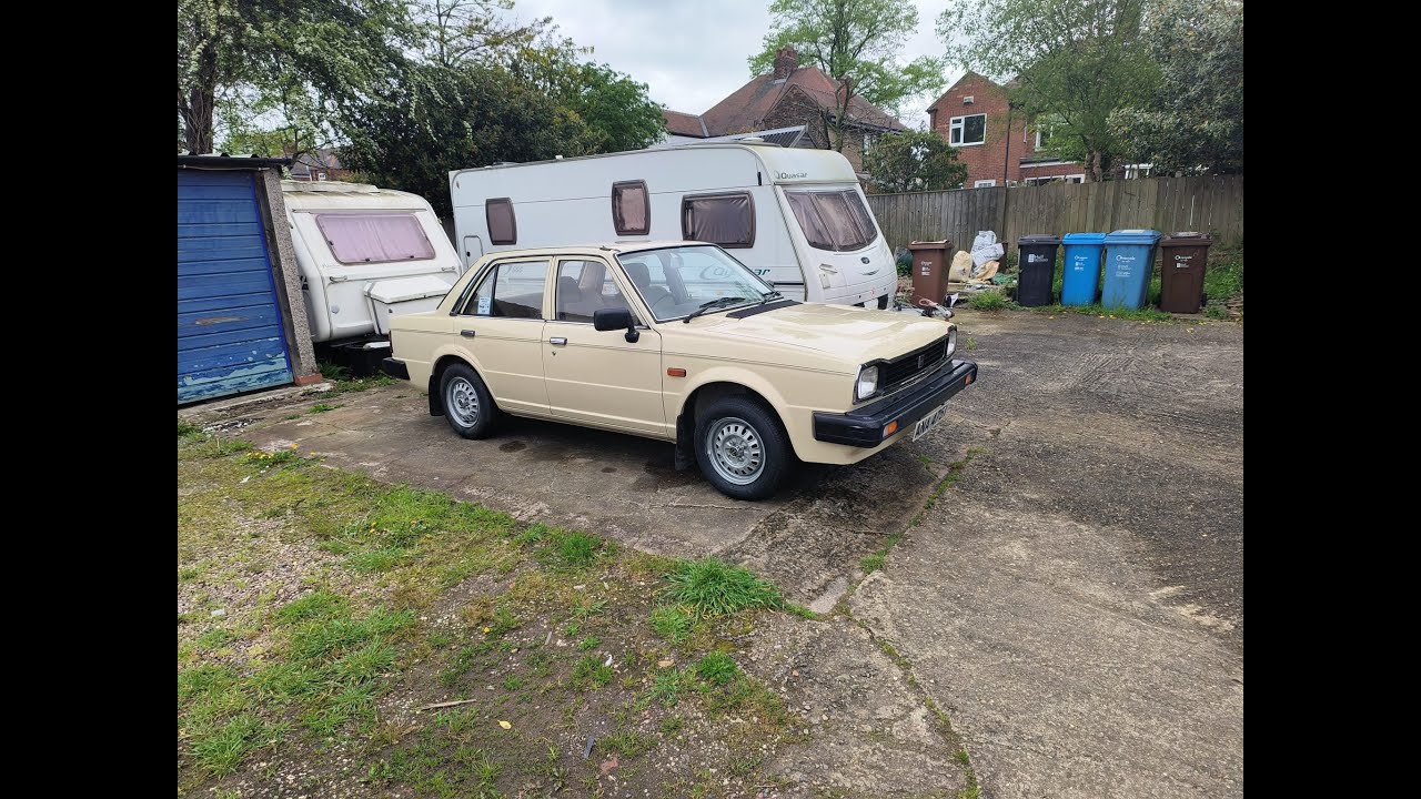 A quick look at a very good example of a 1983  Triumph Acclaim HL