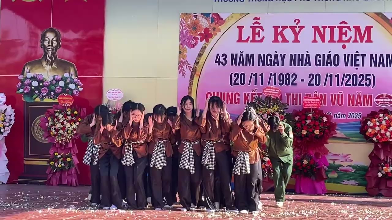 Lớp 10C - Hội thi nhảy dân vũ trường THPT Nho Quan A 20/11/2025