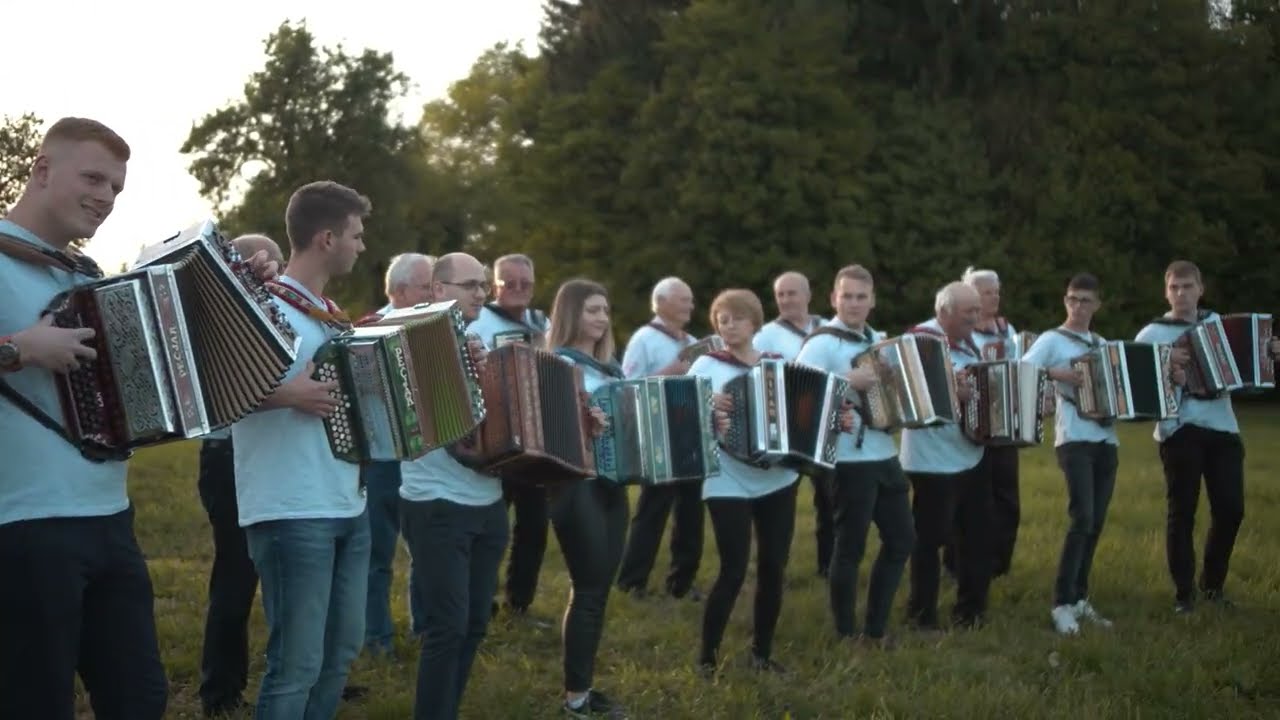Društvo harmonikarjev Mirna Peč - TREBEVSKA POLKA