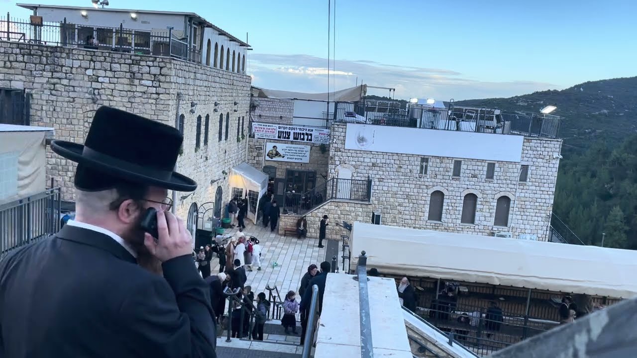 אורית רזיאל ART  :ז' באדר : הילולת רעיא מהימנא משה רבנו, בחצר התנא האלוקי רבי שמעון בר יוחאי