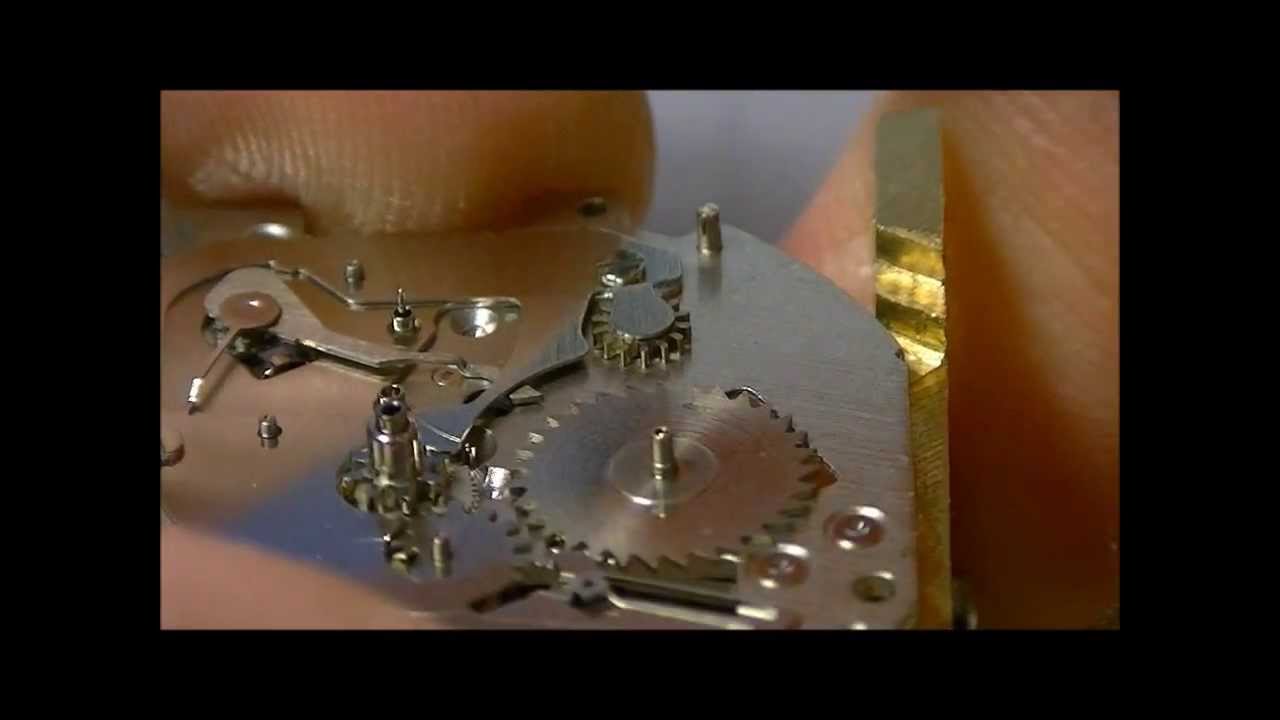 How to restore a Seiko 7A48-7000: Tear Down - Part 5