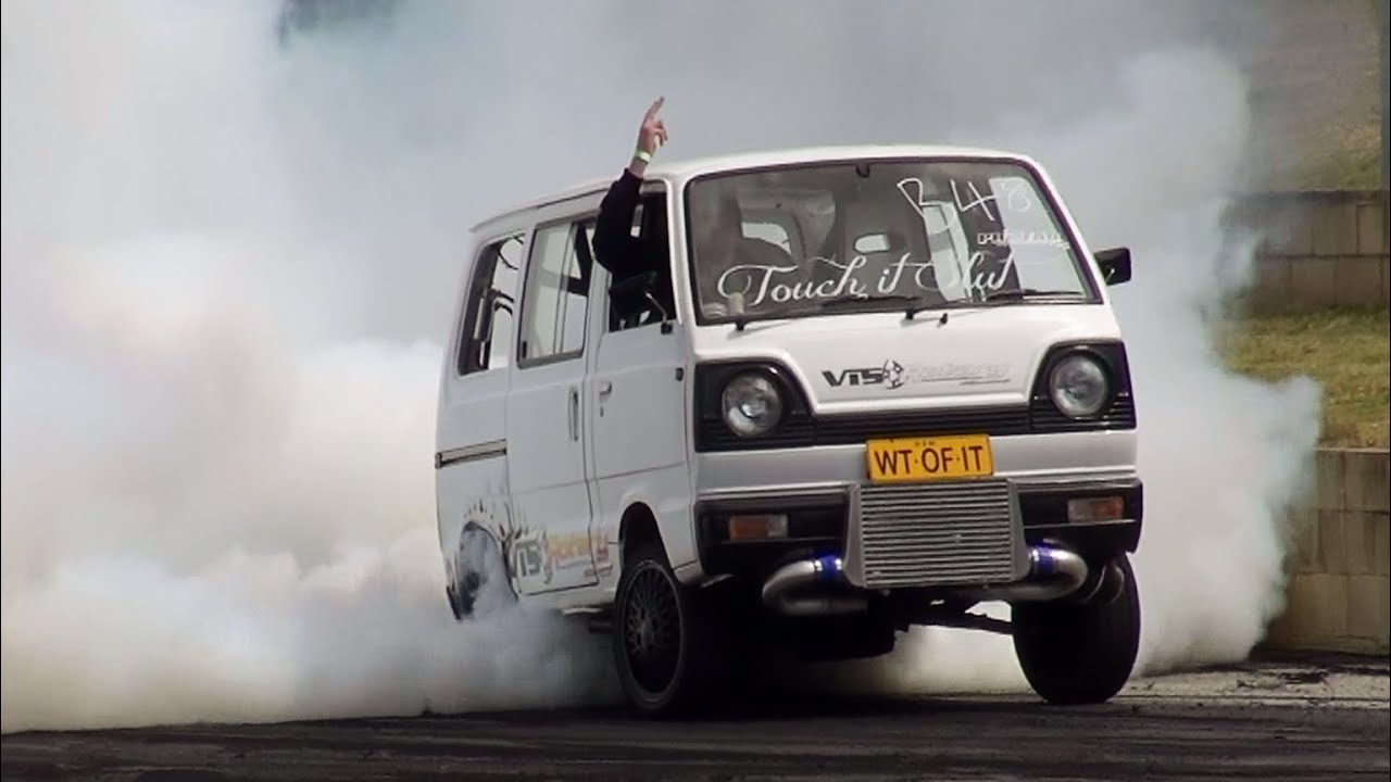 WTOFIT CRAZY ROTARY TURBO SUZUKI VAN AT BURNOUT MANIA 2 SYDNEY DRAGWAY