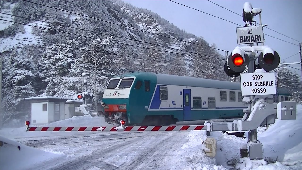Spoorwegovergang Bardonecchia (I) // Railroad crossing // Passaggio a livello