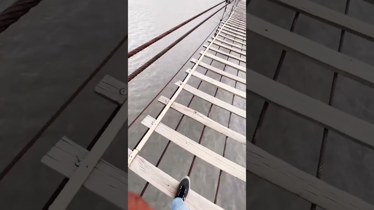 Hussaini Bridge - #hussainibridge #gilgitbaltistan #hunza #adventure #dangerous #worthit
