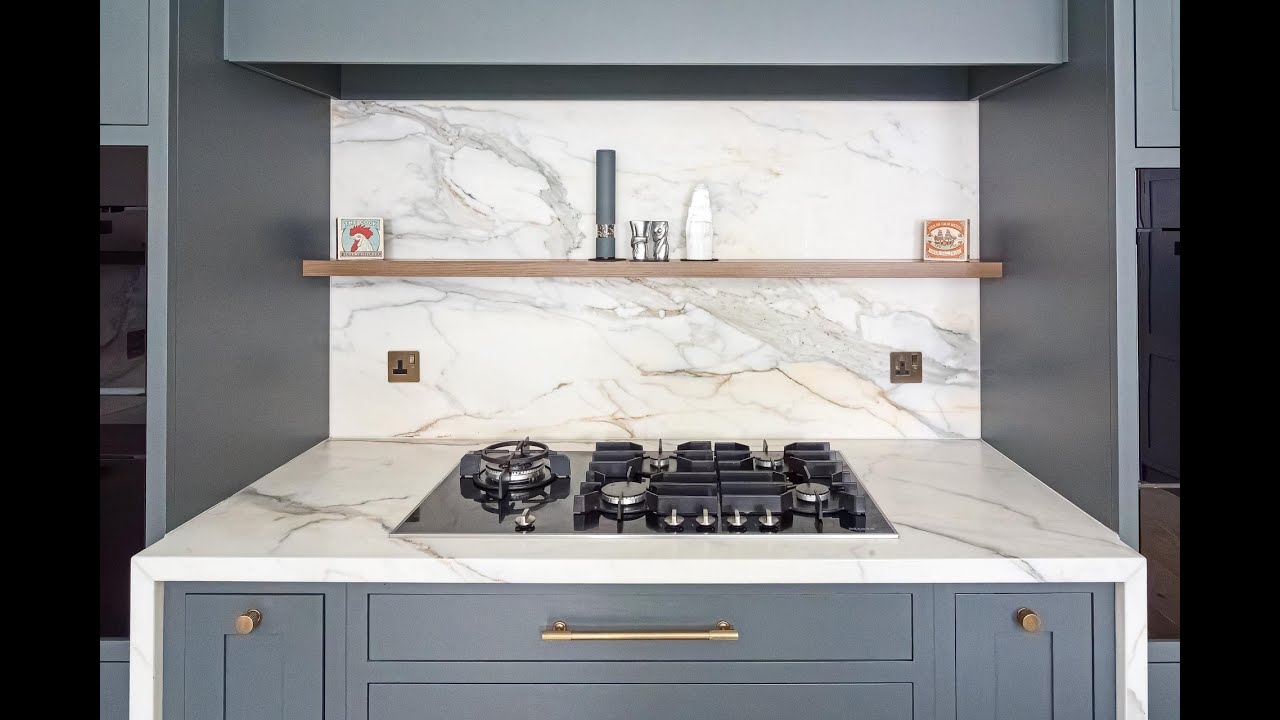 A Traditional bespoke kitchen and pantry in North London.