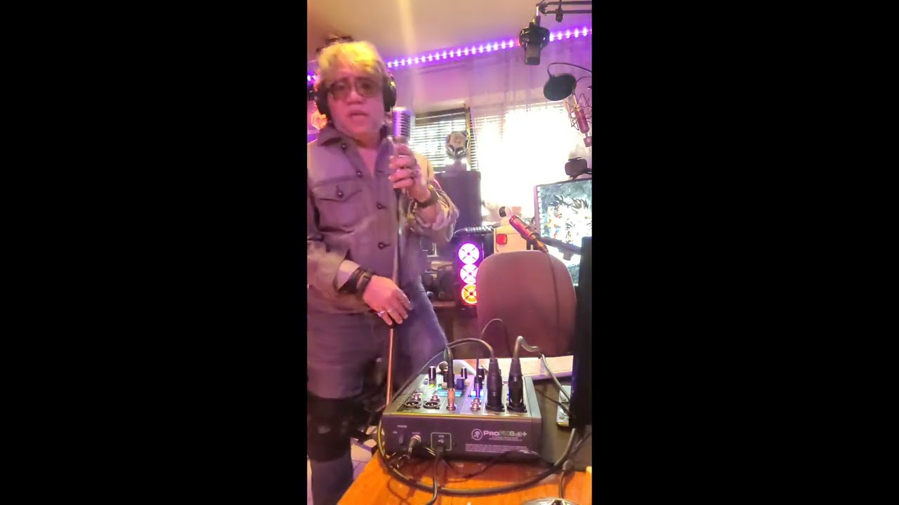 Kiss me quick(Elvis karaoke)