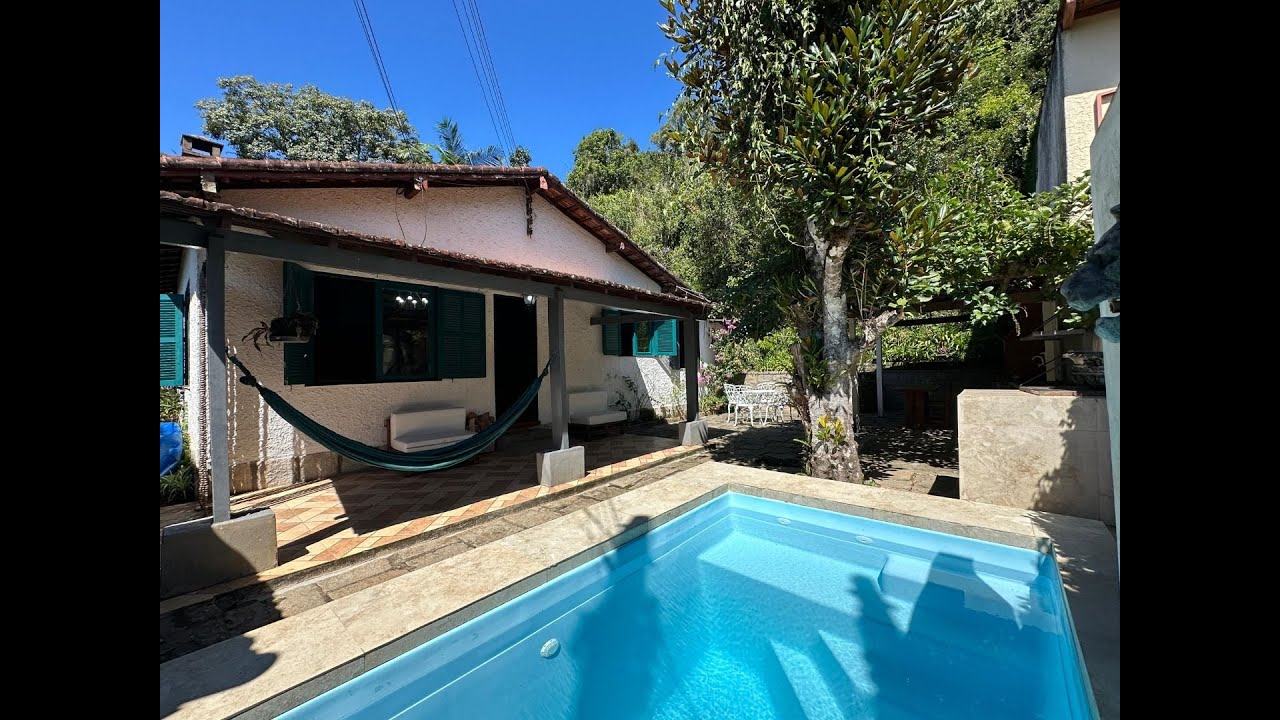 EXCLUSIVIDADE VENDIDA | Casa de campo linear, com casa anexo, piscina , ofurô terreno de 2045m2 🌳