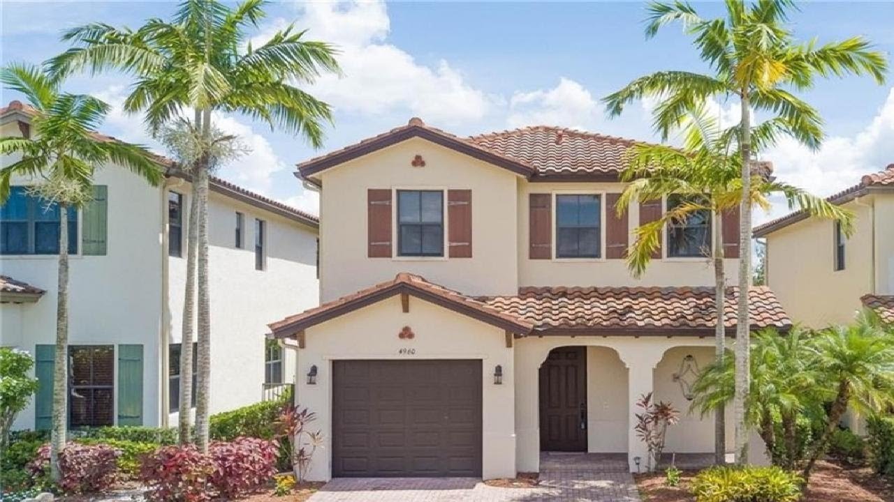 Former Model Home for $375K in Ave Maria FL | 3 Bed Luxury in Maple Ridge!