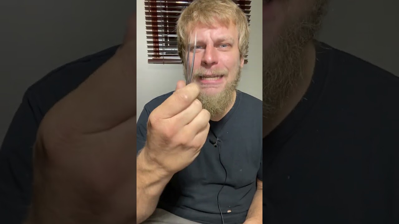 Knipex precision tweezers pulling splinters like a pro