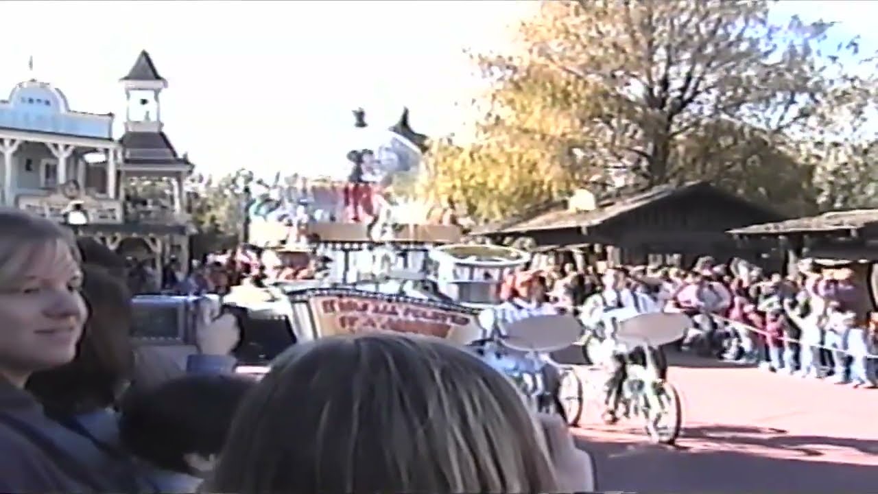 Share a Dream Come True Parade (Walt Disney World 2003)