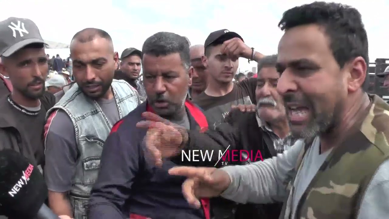 من رحبة الفحص للأغنام .. عركة بين فلاح ومواطن والسبب غلاء أسعار الأضاحي رغم توفر مادة القرط 🐏🇹🇳