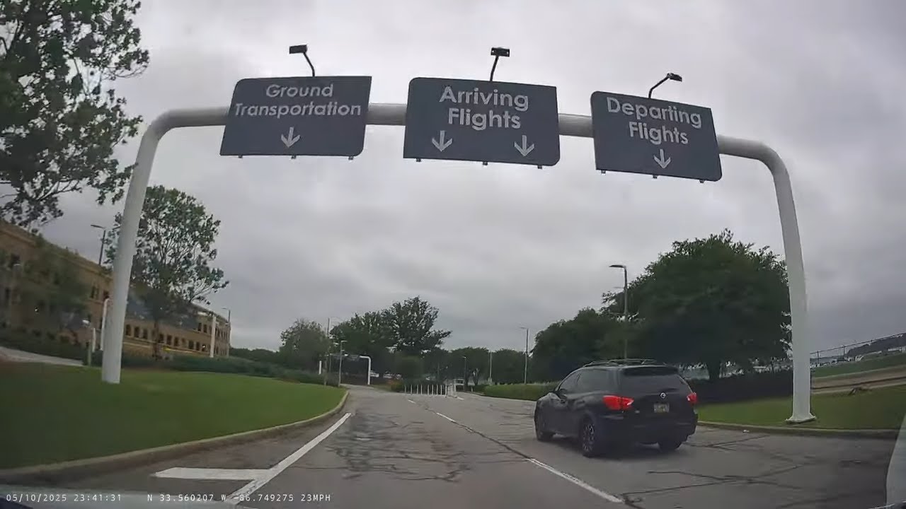 Birmingham Alabama Airport Passenger Pickup