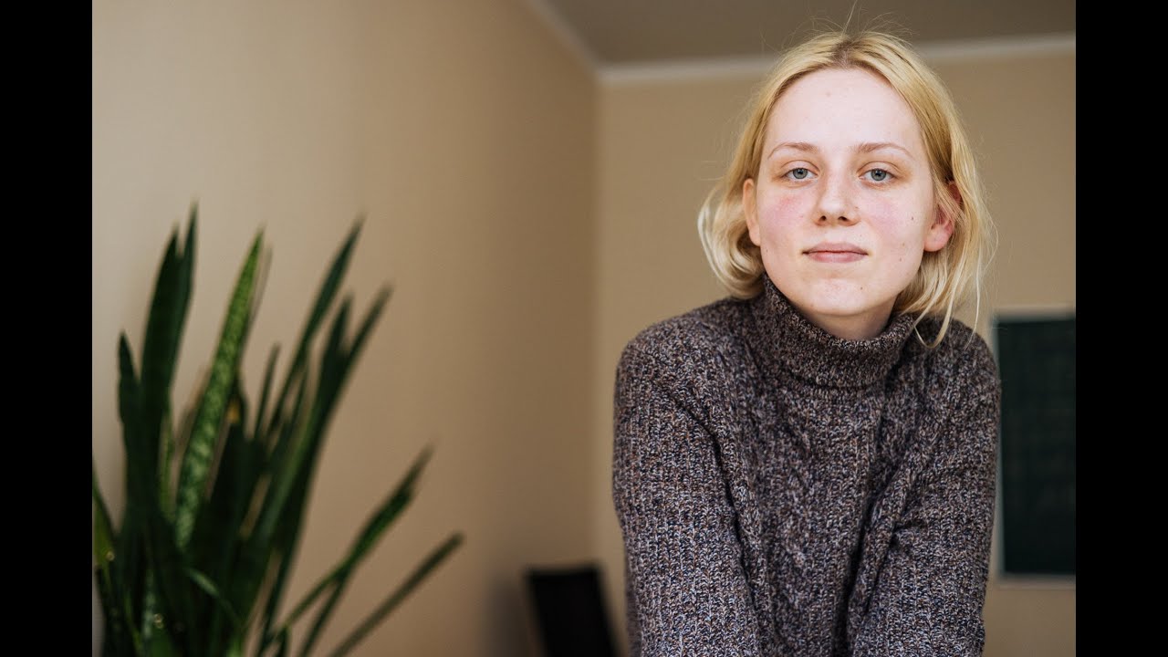 Ar uguni un skalpeli. Saruna ar Mariju Luīzi Meļķi