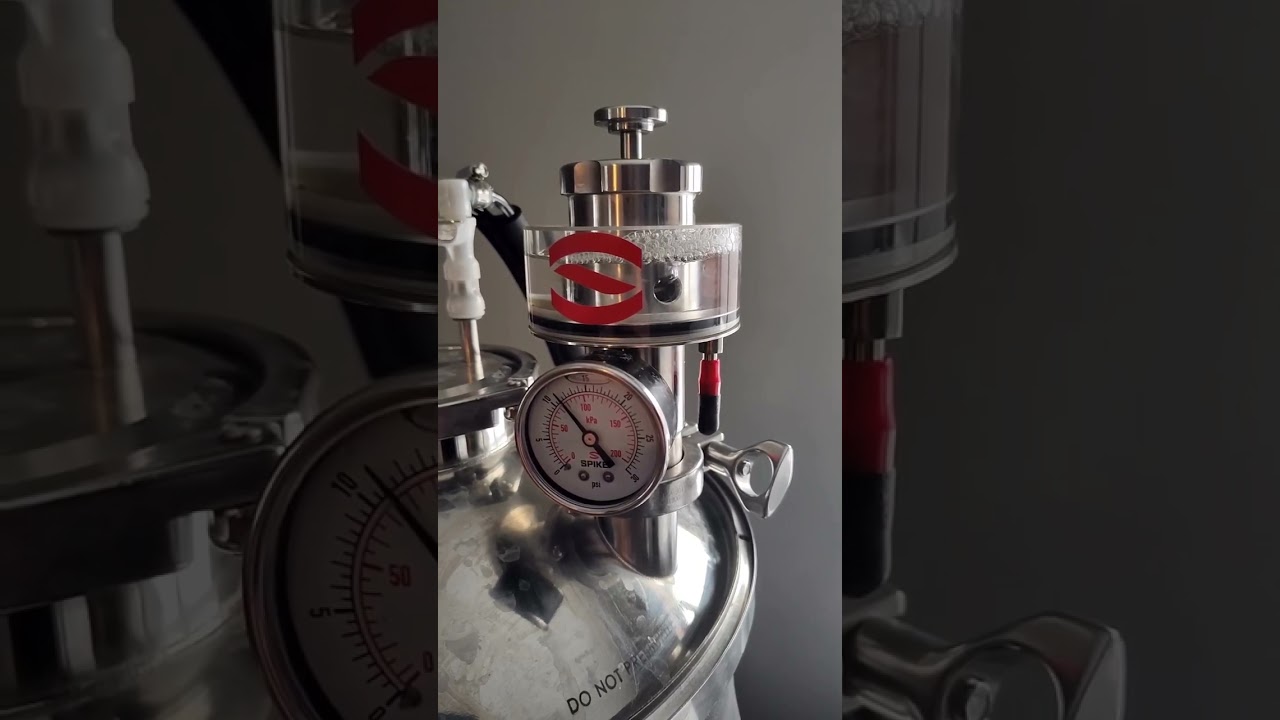 Pressure fermenting a NEIPA using the All-In-One PRV @blackhatbrewingco
