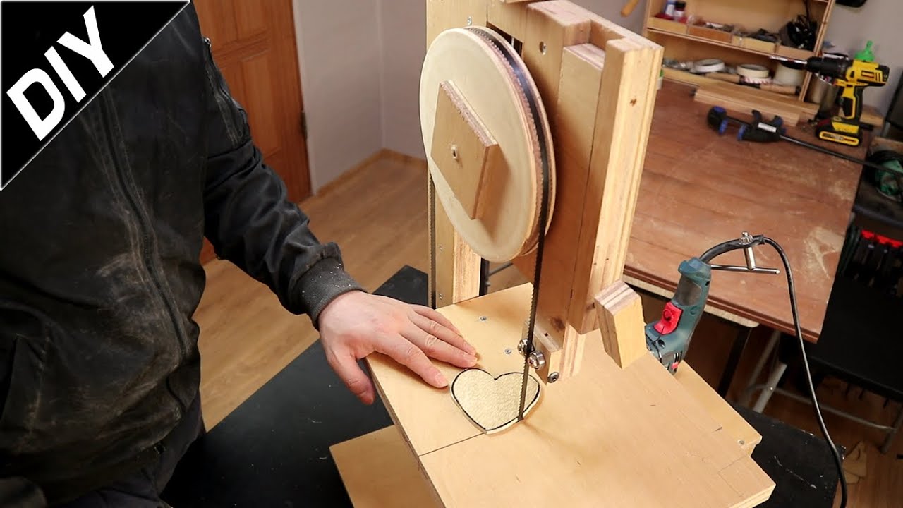 드릴로 작동하는 밴드쏘 만들기 (도면). DIY