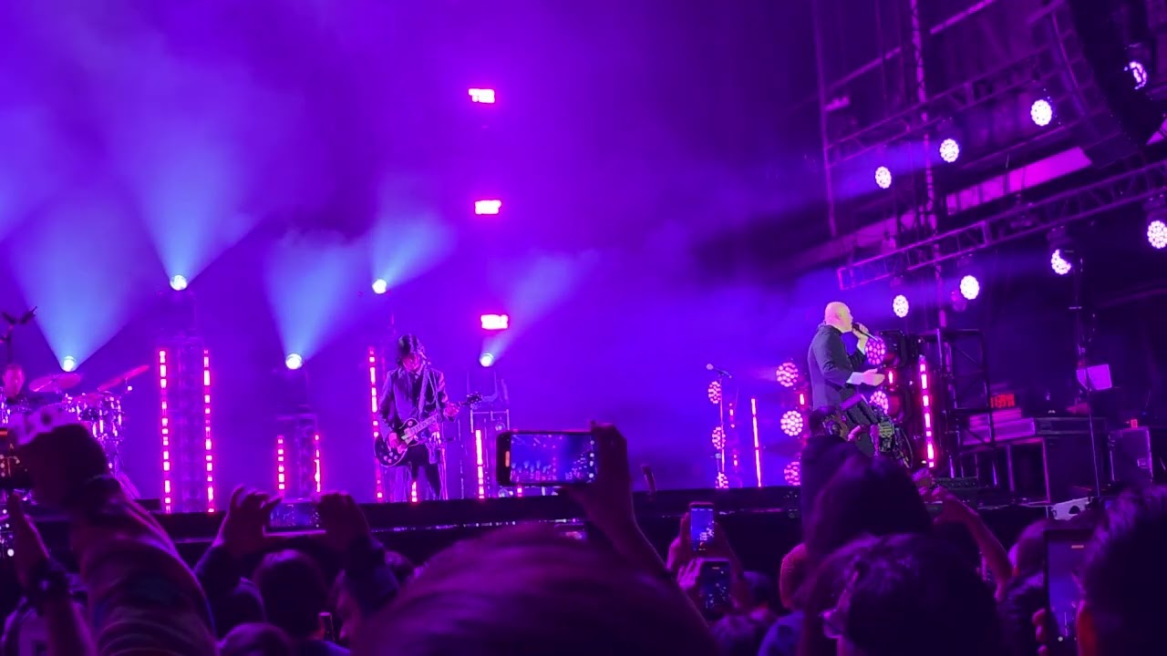 The Smashing Pumpkins - Take My Breath Away (Cover) Vive Latino 2026