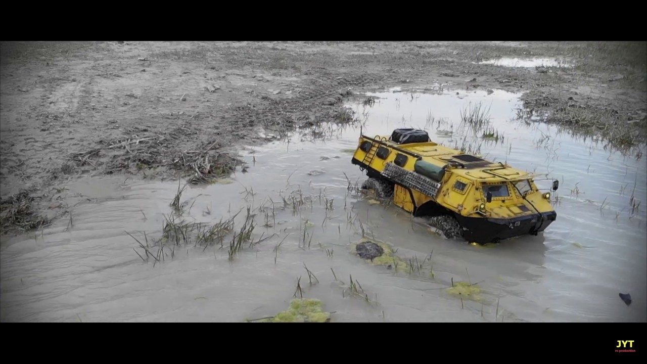 Swimming rc vehicle  Renault VAB 1/10